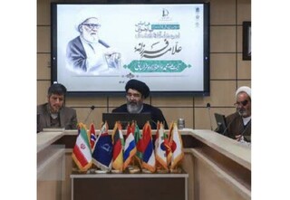 نقش آیت‌الله واعظ زاده در شکل‌گیری هویت علمی دانشکده الهیات دانشگاه فردوسی مشهد