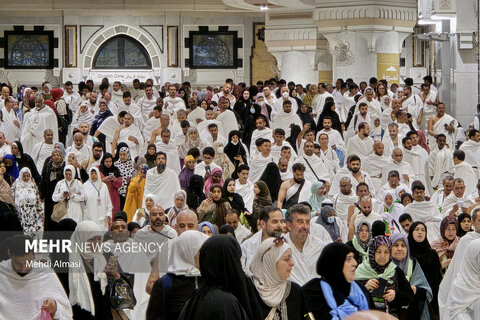 تصاویری زیبا از کاروان عمره دانشگاهیان