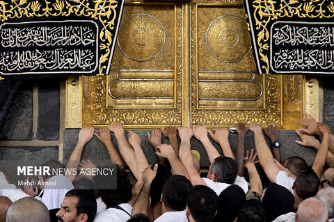 تصاویری زیبا از کاروان عمره دانشگاهیان