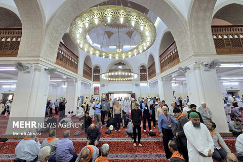 تصاویری زیبا از کاروان عمره دانشگاهیان