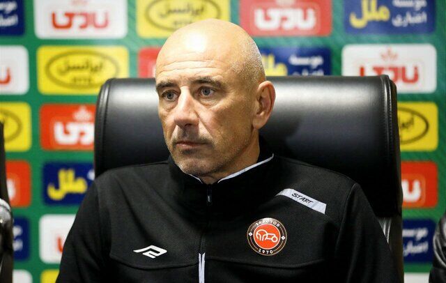 مربی تراکتور در نشست خبری پیش از بازی با ملوان: فرصت جبران داریم و برای تکرار قهرمانی امیدواریم