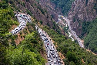 آخرین وضعیت ترافیکی و جوی جاده‌ها / بارش باران و ترافیک سنگین در چند محور