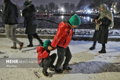 زیبایی تبریز با اولین برف زمستانه