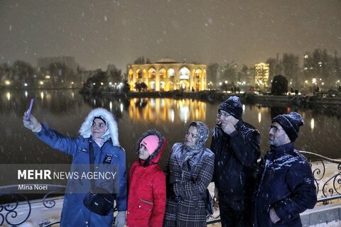 زیبایی تبریز با اولین برف زمستانه