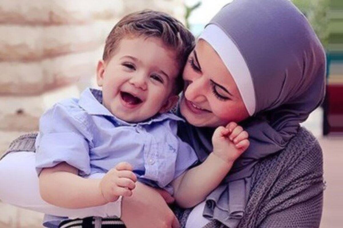 زنان تا چه سنی می‌توانند صاحب فرزند شوند؟