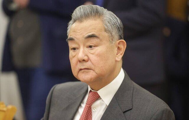 وانگ‌یی: روابط چین با روسیه قدرتمندتر و با آمریکا به ثبات رسیده است