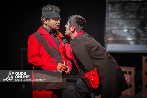 گزارش تصویری | اجرای نمایش کالیگولا - پردیس مستقل مشهد