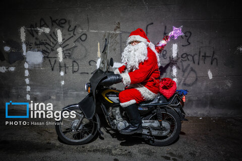 بابانوئل میهمان شبانه میرزا