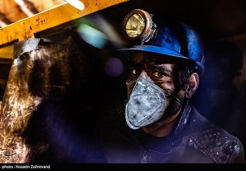 بازدید اصحاب رسانه از معدن زغال‌سنگ طبس