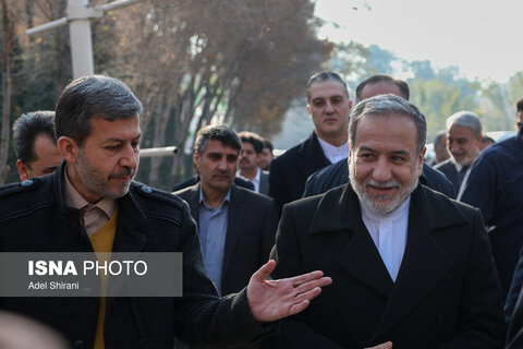 سفر وزیر امورخارجه به اصفهان