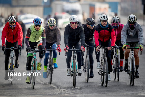 مسابقات دوچرخه سواری شهروندی به مناسبت روز پدر