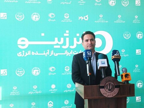 فرماندار خلیل‌آباد خبر داد؛ رشد ۳۰۰درصدی خلیل‌آباد در توسعه و احداث نیروگاه‌های خورشیدی