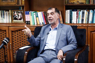 باهنر: شهید سلیمانی مبدع بازی برد - برد میدان و میز مذاکره بود