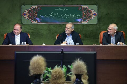 با حضور در وزارت جهاد کشاورزی؛ تأکید رئیس جمهور بر انسجام مدیریتی و تداوم برنامه‌ها