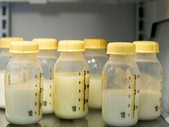 خدمات بانک شیر مشهد به کمک تغذیه ۱۲۳۰ نوزاد نارس آمد