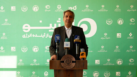 تولید ۳۲ مگاوات برق تجدیدپذیر با فعالیت نیروگاه‌های خورشیدی در ‌کاشمر