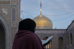 وایستا دنیا من می‌خوام پیاده شم...