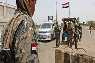 عناصر عربستان خطاب به مزدوران امارات: حد خودتان را بدانید