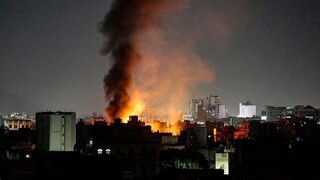 جنگنده‌های سعودی مقر مزدوران امارات را بمباران کردند