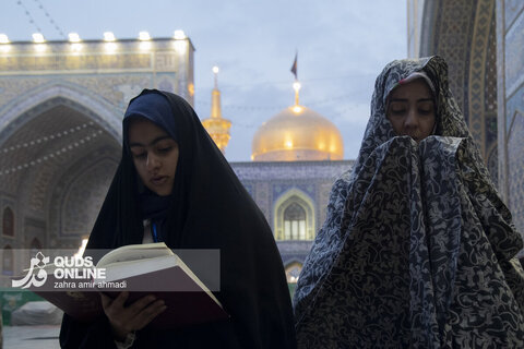 مراسم معنوی اعتکاف در مسجد گوهرشاد