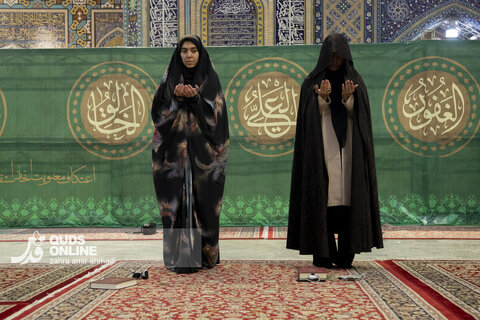 مراسم معنوی اعتکاف در مسجد گوهرشاد