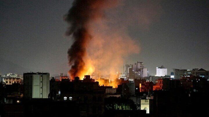 جنگنده‌های سعودی مقر مزدوران امارات را بمباران کردند