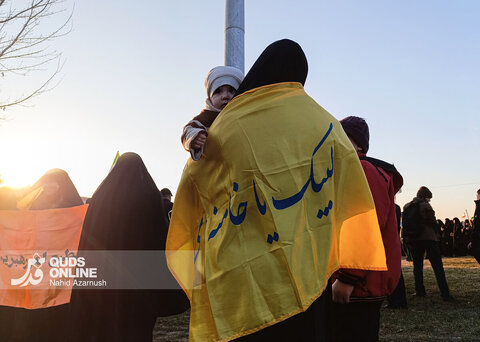 گزارش تصویری | اجتماع مردم مشهد با عنوان «این پرچم هرگز به زمین نخواهد افتاد»