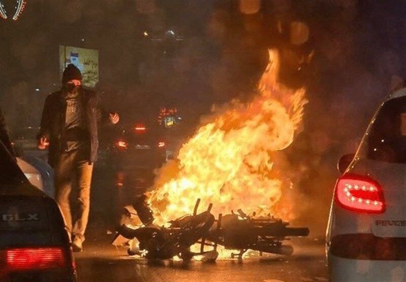 یک منبع آگاه: مردم مراقب باشند تا به هدف ترویست ها تبدیل نشوند