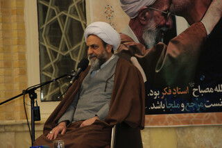 عضو هیئت علمی مؤسسه امام خمینی(ره): وحدت و ولایت‌مداری مردم سد راه فتنه‌های دشمن است