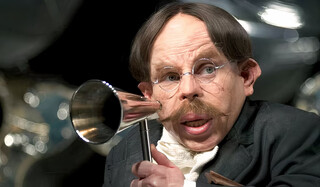 بازیگر پروفسور فلیت‌ویک در فیلم‌های هری پاتر دوباره باز می‌گردد