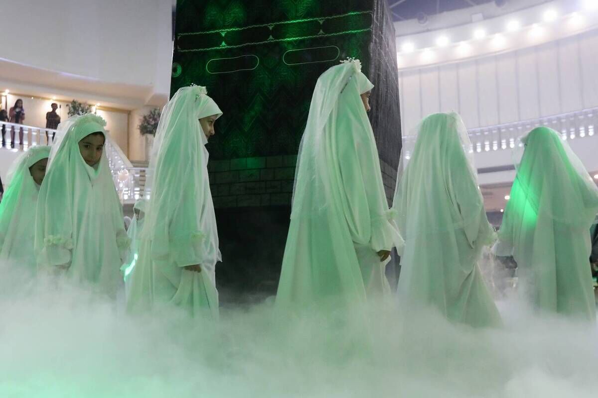 جشن باشکوه تکلیف دختران نومکلف مدارس امام رضا (ع) برگزار شد