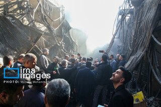 تصاویری از آتش سوزی گسترده بازار رشت