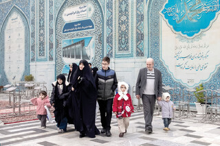 محبت و الفت، ایشان را کافی است / قرآن از نقش مودت در استحکام خانواده سخن می‌گوید