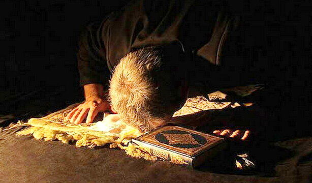 تلنگرِ شهید: بی‌نمازها از شفاعت محرومند!