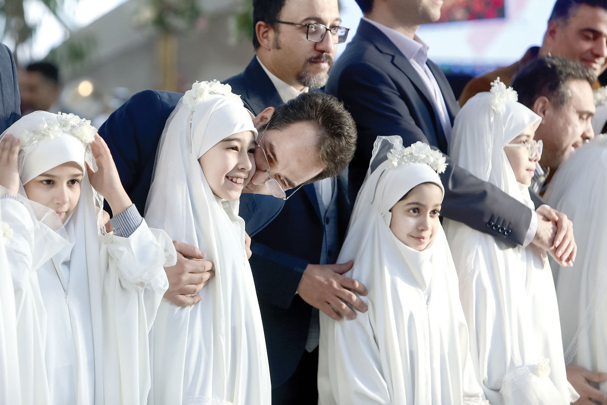 پله پله تا ملاقات خدا / گزارشی از جشن تکلیف باشکوه دختران نومکلف مدارس امام رضا(ع)