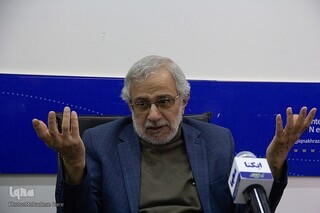 مدرس دانشگاه فردوسی مشهد:
هتک حرمت مصحف شریف به دلیل آگاهی دشمن از تمدن‌سازی قرآن است