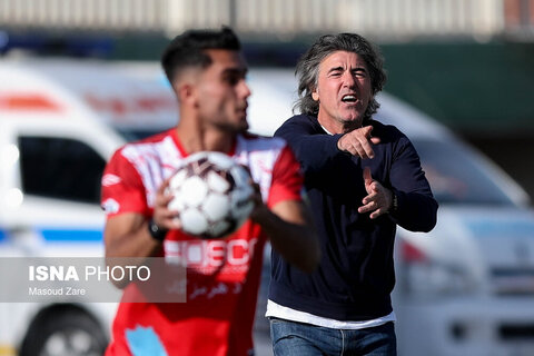 یک هشتم جام حذفی فوتبال؛ استقلال تهران - فولاد هرمزگان