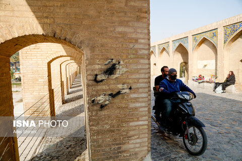 تخریب تاریخ اصفهان در سایه خشکیدگی زاینده‌رود