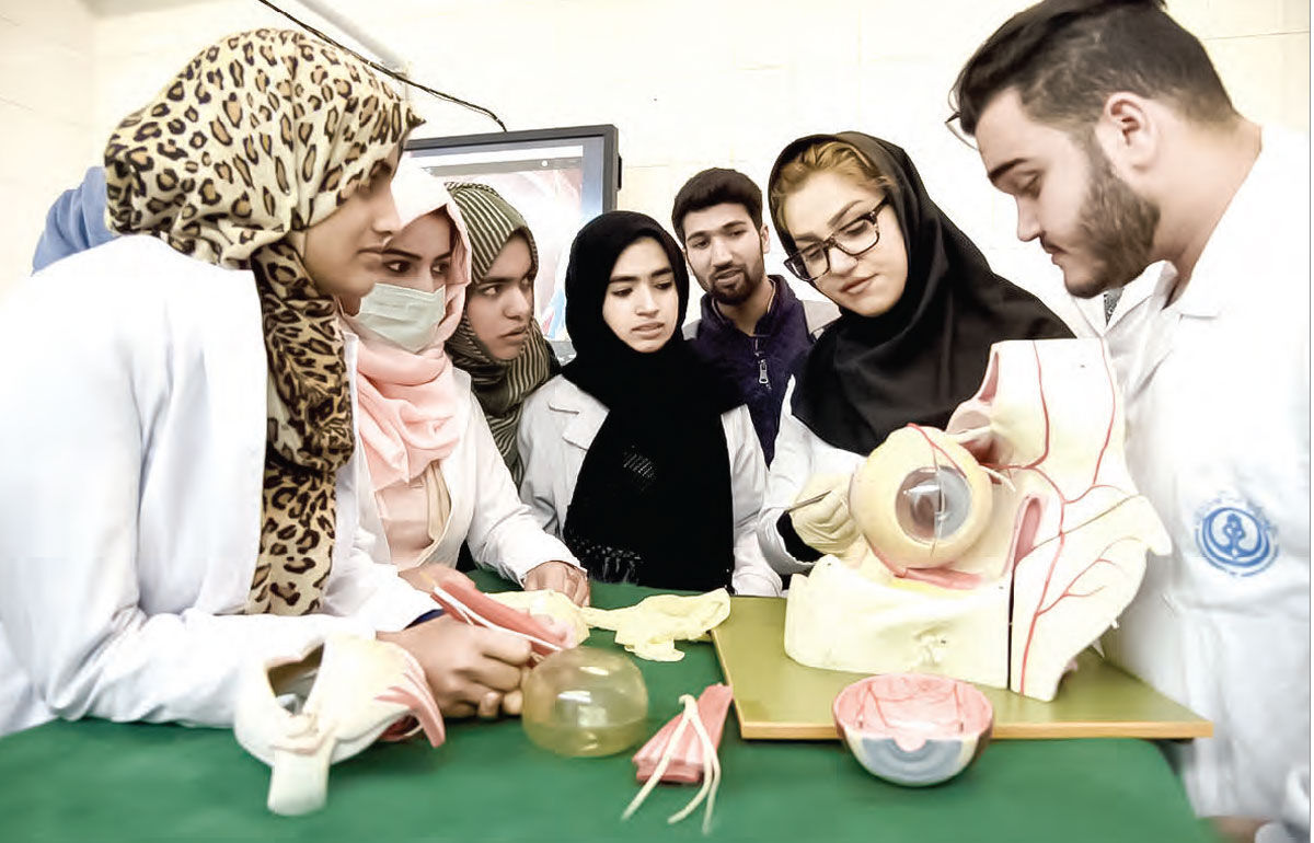 کاهش ظرفیت پذیرش دانشجوی پزشکی؛ منتظر نظر رئیس جمهور هستیم