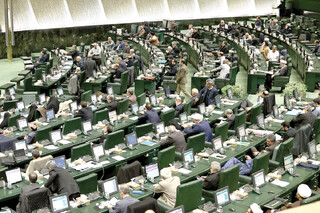 پای ایران خودرو به مجلس باز شد/ ایران خودرو از شرکت کروز پس گرفته می‌شود؟