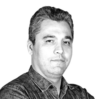 چرا فدراسیون فوتبال روانخواه را انتخاب کرد؟ / تیم امید بازیچه دست یک مربی بی‌تجربه