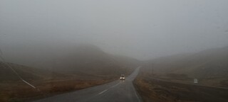 جاده‌های خراسان رضوی مه آلود و لغزنده است