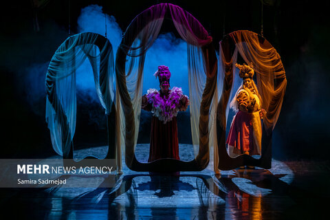 نمایش موزیکال رابین هود