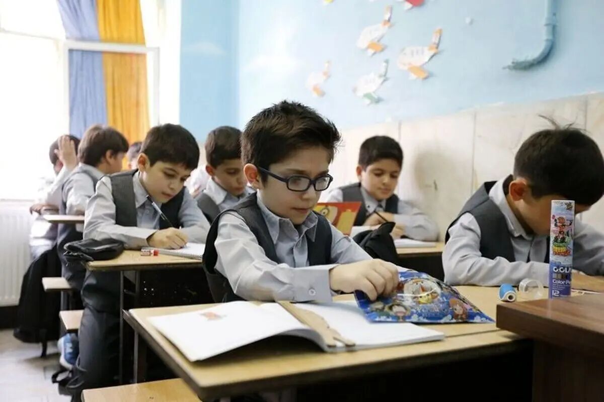 وزیر آموزش و پرورش: کلاس درس مدارس دولتی به فناوری‌های روز دنیا تجهیز خواهد شد