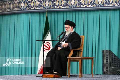 دیدار هزاران نفر از قشرهای مختلف مردم با رهبر انقلاب