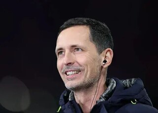 سرمربی فرانکفورت برکنار شد