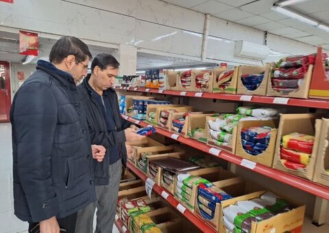 نظارت شبانه‌روزی بر بازار استان مرکزی و برخورد قاطع با گرانفروشان