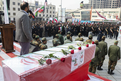 گزارش تصویری | مراسم تشییع پیکر شهید «عیسی علیپور» از شهدای خدمت شهرداری مشهد