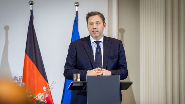 آلمان: اقدامات ترامپ از خط قرمز عبور کرده است