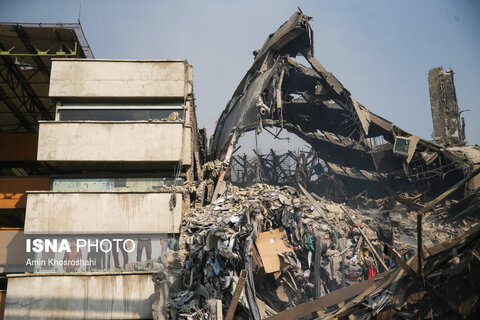 وقتی پلاسکو فرو ریخت